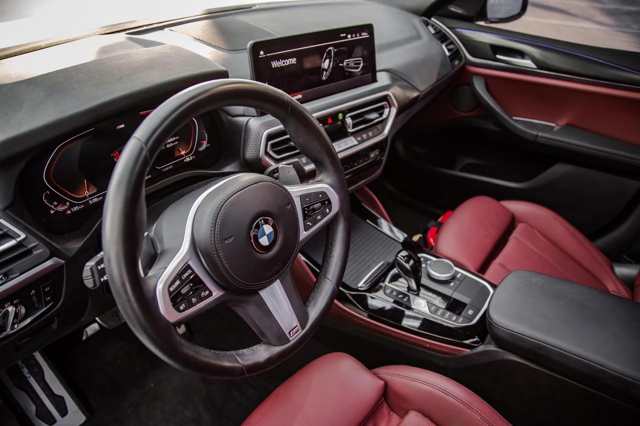 BMW X4 2022 - SUV thumbnail NaN